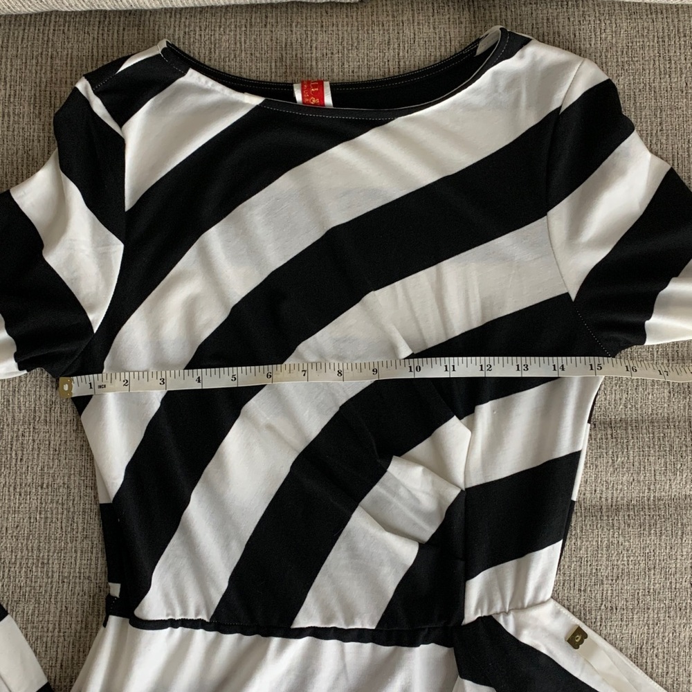 Sz M Women’s Chic Striped Long Sleeve Dress black and White Used - Picture 8 of 10